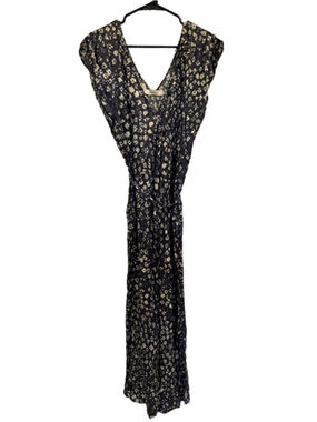 HUMANOID Ditsy Floral V-Neck Wide Leg Jumpsuit Small
